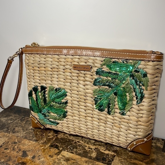 Michael Kors 🏝 MALIBU STRAW ZIP CLUTCH embroidered palm - Picture 6 of 15